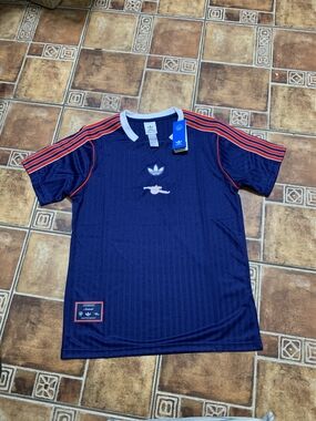 Adidas Originals Arsenal 2025/26 Lifestyle Terrace Icons Jersey Size M